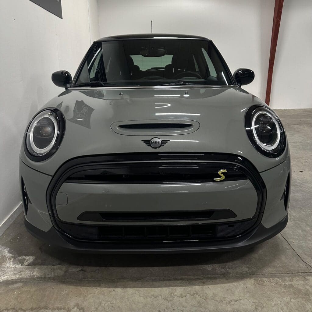 MINI Cooper SE Yours Trim 2023 Mondrup Biler