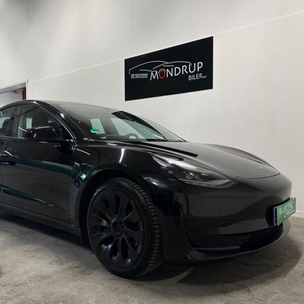 Tesla Model 3 RWD 2021 - Image 7