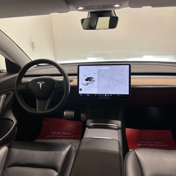 Tesla Model 3 Long Range AWD 2021 - Image 8