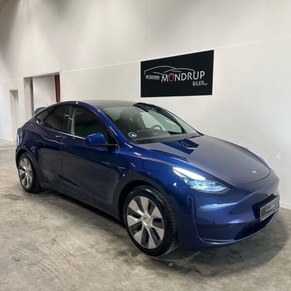 Tesla Model Y RWD 2023 - Image 12