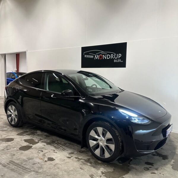 Tesla Model Y RWD 2023 - Image 7