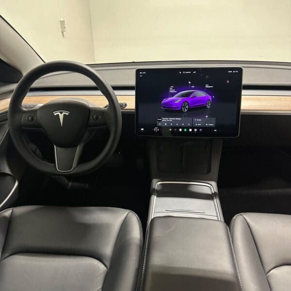 Tesla Model 3 RWD 2023 - Image 12