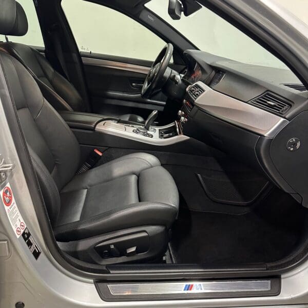 BMW 530d Touring M-Sport aut. 2014 - Image 10