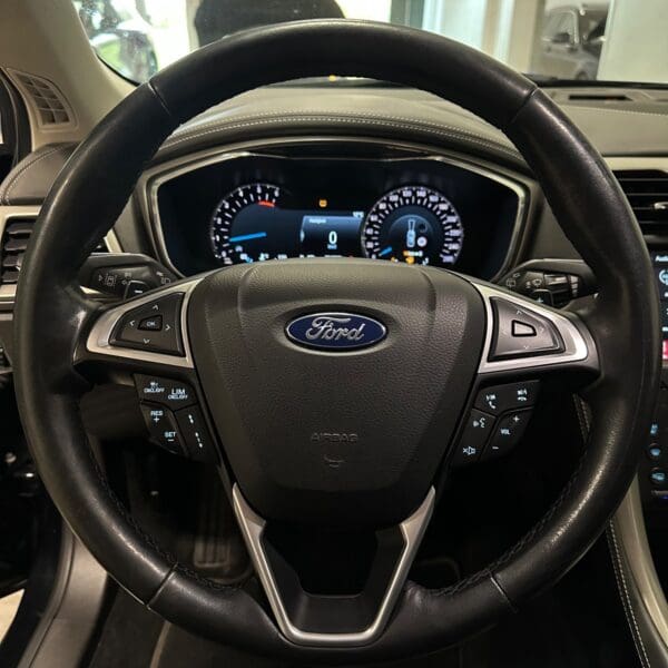 Ford Mondeo TDCi 180 Vignale stc. aut. 2018 - Image 8