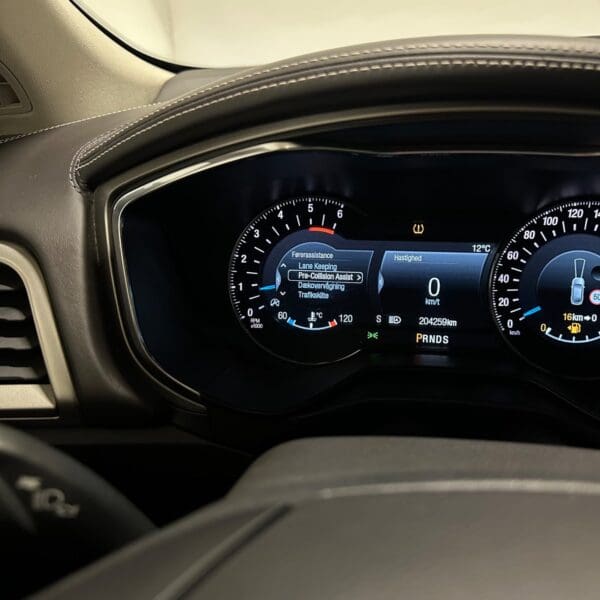 Ford Mondeo TDCi 180 Vignale stc. aut. 2018 - Image 9