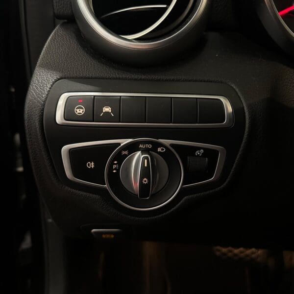 Mercedes C220 d Advantage stc. aut. 2020 - Image 11