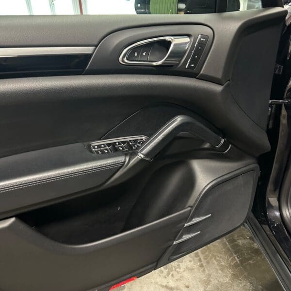 Porsche Cayenne D Tiptr. 2015 - Image 7