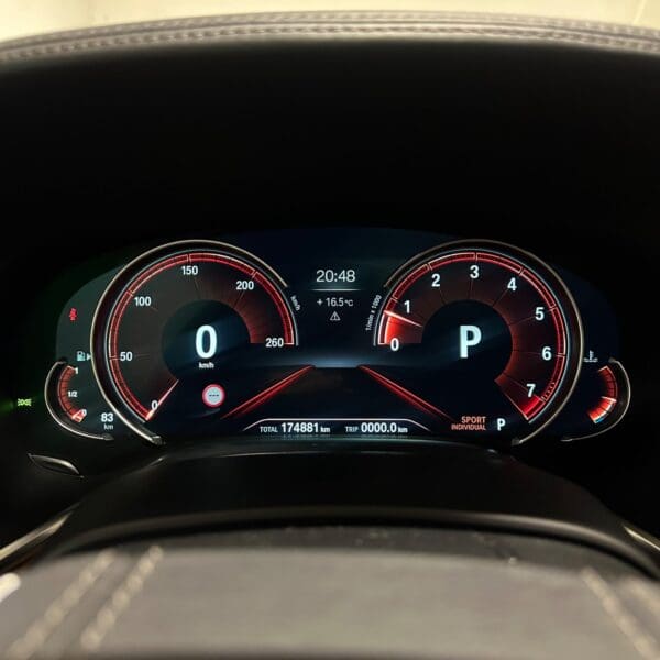 BMW 750Li xDrive aut. 2015 - Image 9