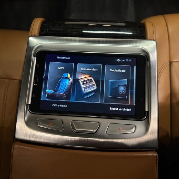 BMW 750Li xDrive aut. 2015 - Image 14