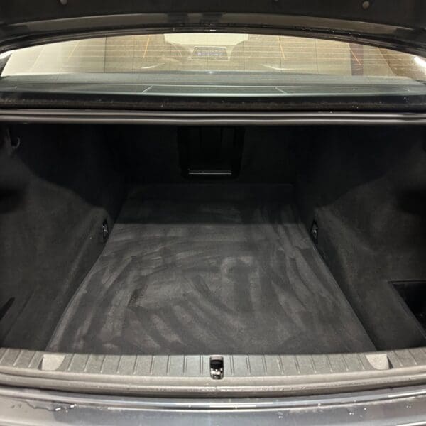 BMW 750Li xDrive aut. 2015 - Image 16