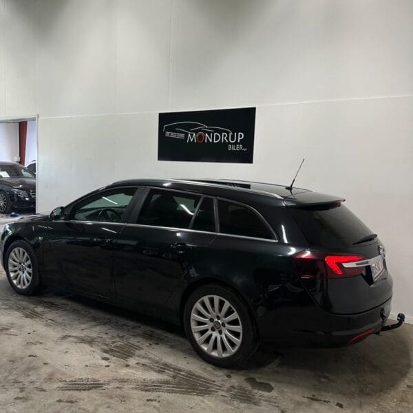 Opel Insignia T 140 Edition Sports Tourer eco 2014 - Image 2