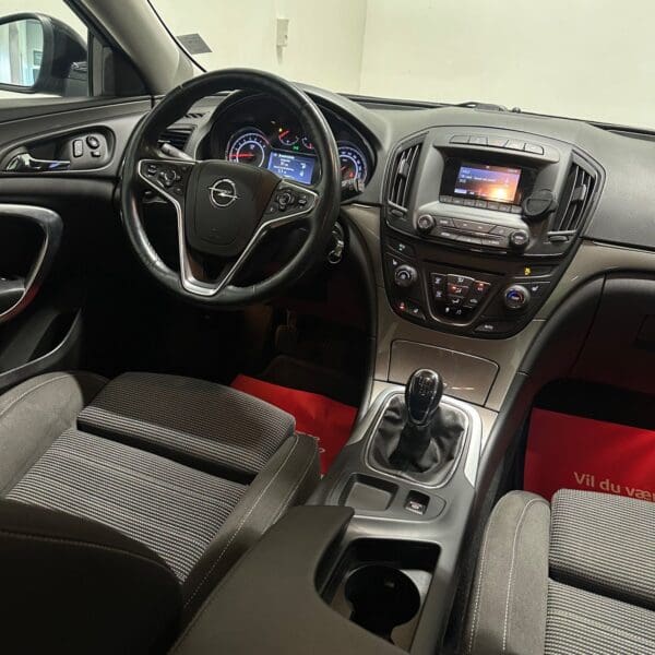 Opel Insignia T 140 Edition Sports Tourer eco 2014 - Image 9
