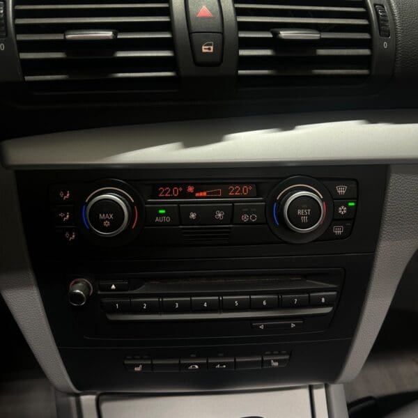 BMW 120i Cabriolet aut. 2008 - Image 13