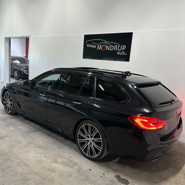 BMW 520d Touring M-Sport aut. 2017 - Image 2