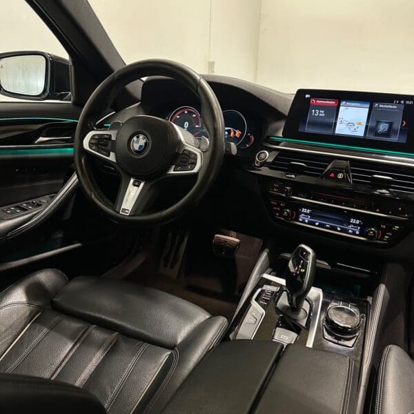 BMW 520d Touring M-Sport aut. 2017 - Image 7