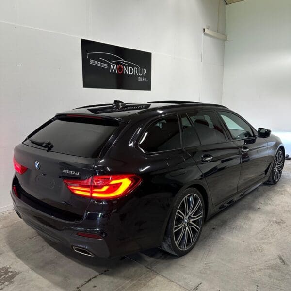 BMW 520d Touring M-Sport aut. 2017 - Image 11