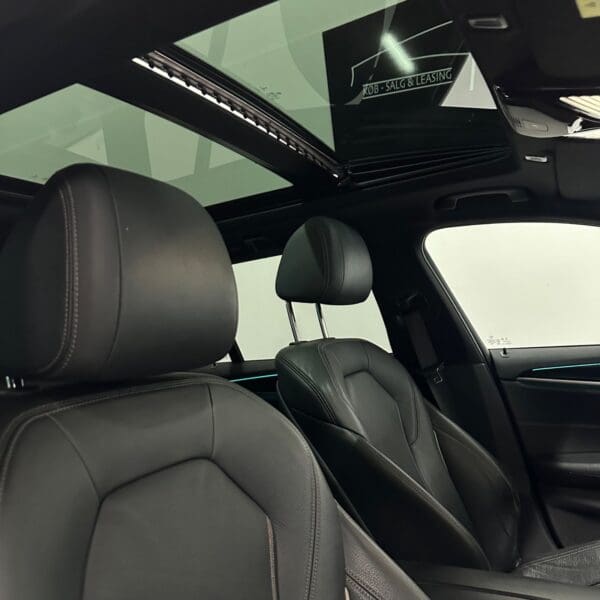 BMW 520d Touring M-Sport aut. 2017 - Image 14