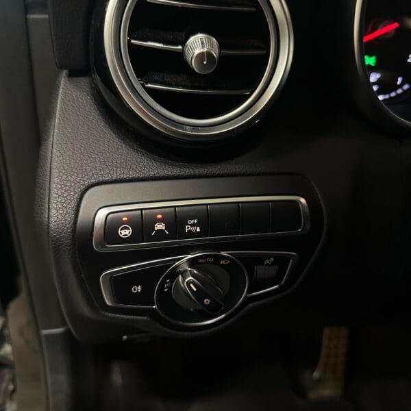 Mercedes GLC250 d AMG Line aut. 4Matic 2018 - Image 5