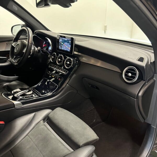 Mercedes GLC250 d AMG Line aut. 4Matic 2018 - Image 9
