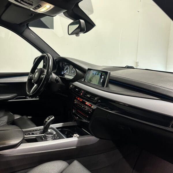 BMW X5 xDrive40d M-Sport aut. 2015 - Image 23