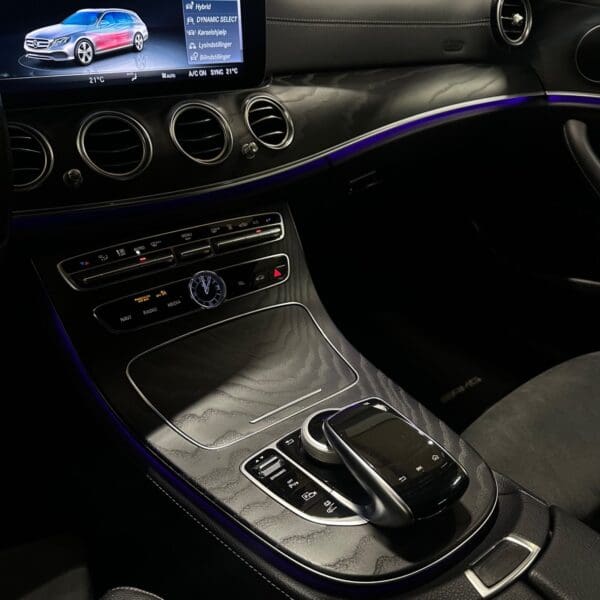 Mercedes E300 de AMG Line stc. aut. 2019 - Image 16
