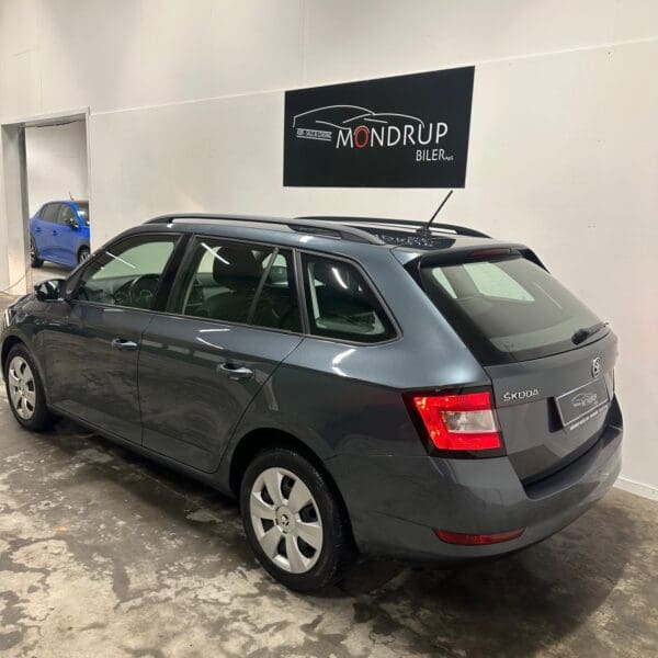 Skoda Fabia TSi 95 Ambition Combi 2020 - Image 2
