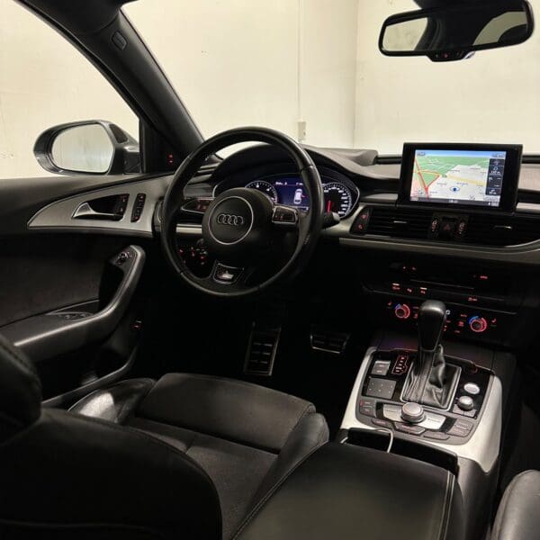 Audi A6 TDi 190 S-line Avant S-tr. 2015 - Image 11