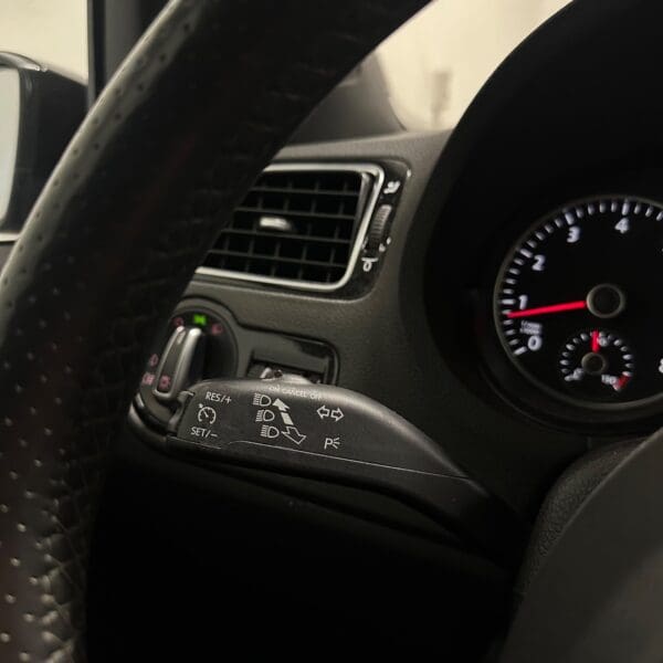 VW Polo TSi 140 BlueGT DSG 2013 - Image 9