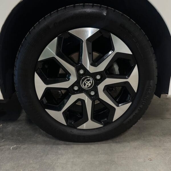 Toyota Aygo VVT-i x-play 2018 - Image 11
