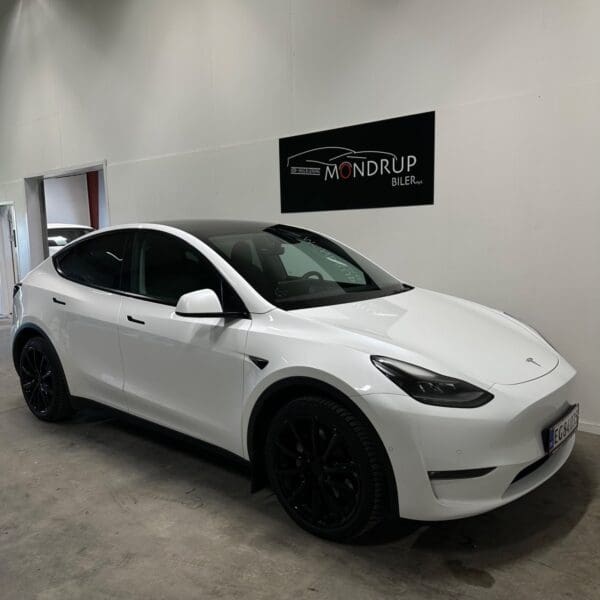 Tesla Model Y Long Range AWD 2022 - Image 3