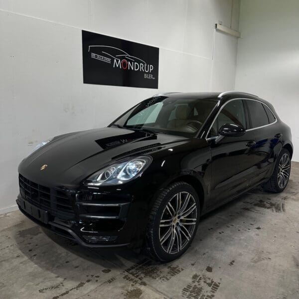 Porsche Macan Turbo PDK 2015