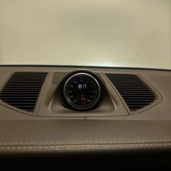 Porsche Macan Turbo PDK 2015 - Image 12