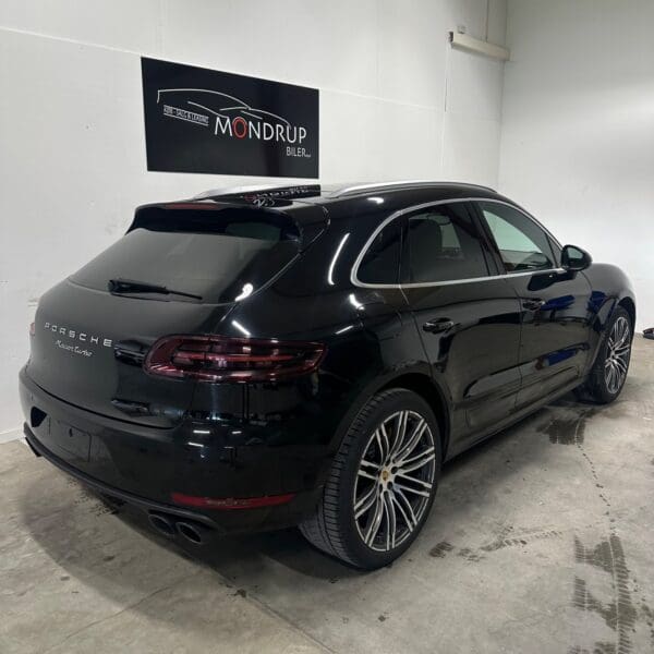 Porsche Macan Turbo PDK 2015 - Image 20