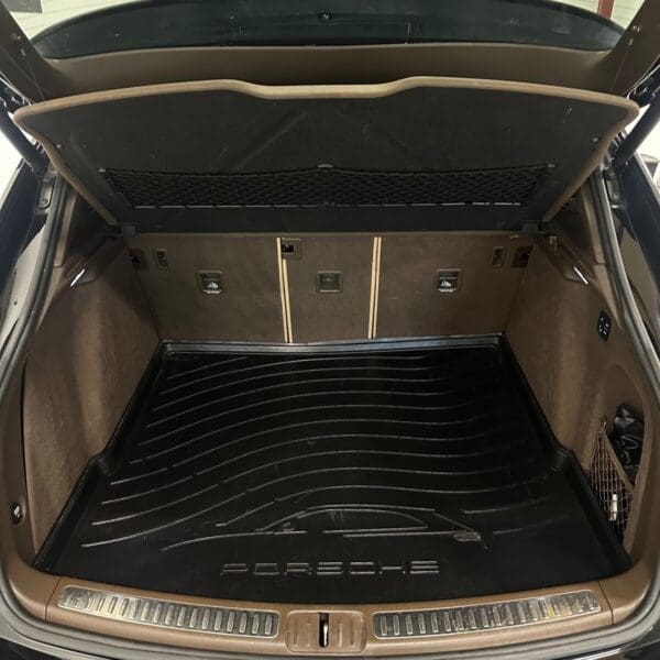 Porsche Macan Turbo PDK 2015 - Image 21