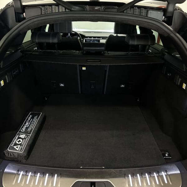 Land Rover Range Rover Velar P550 SVAutobiography Dynamic 2019 - Image 24