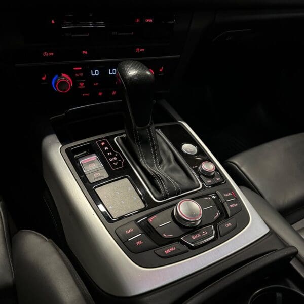 Audi A6 TDi 326 S-line Competition Avant quattro Tiptr. 2015 - Billede 16