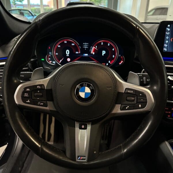 BMW 520d Touring M-Sport aut. 2018 - Billede 2
