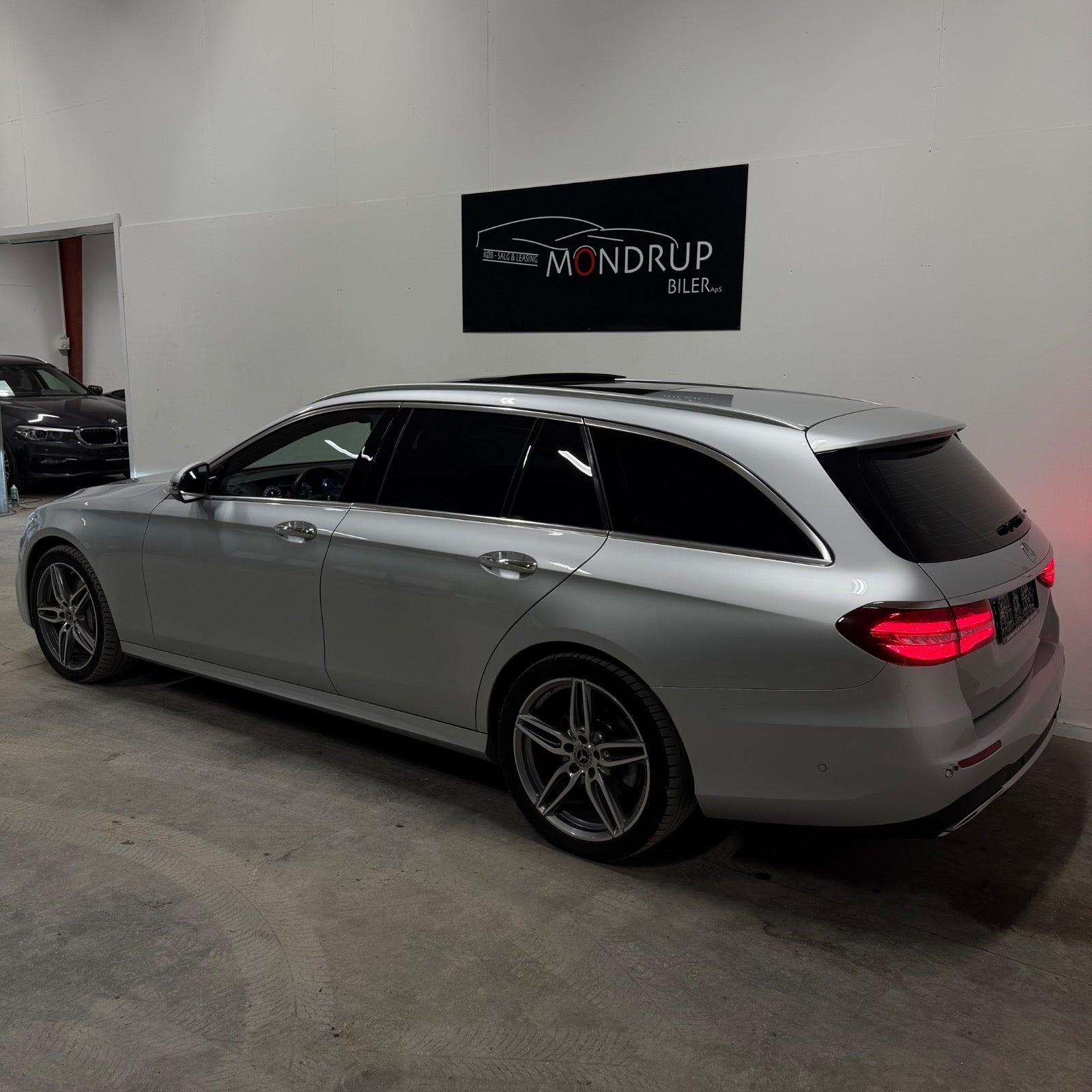 Mercedes E350 d AMG Line stc. aut. 4Matic 2017 - Billede 2