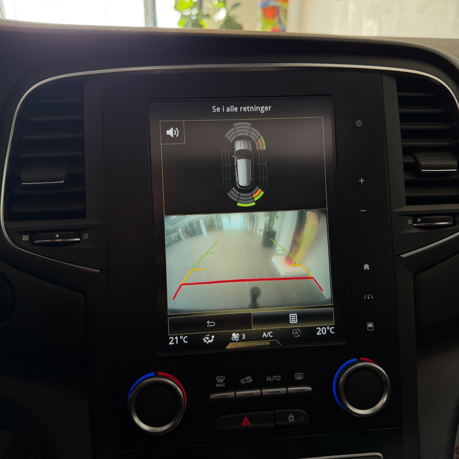 Renault Megane IV dCi 110 Bose Edition Sport Tourer EDC 2018