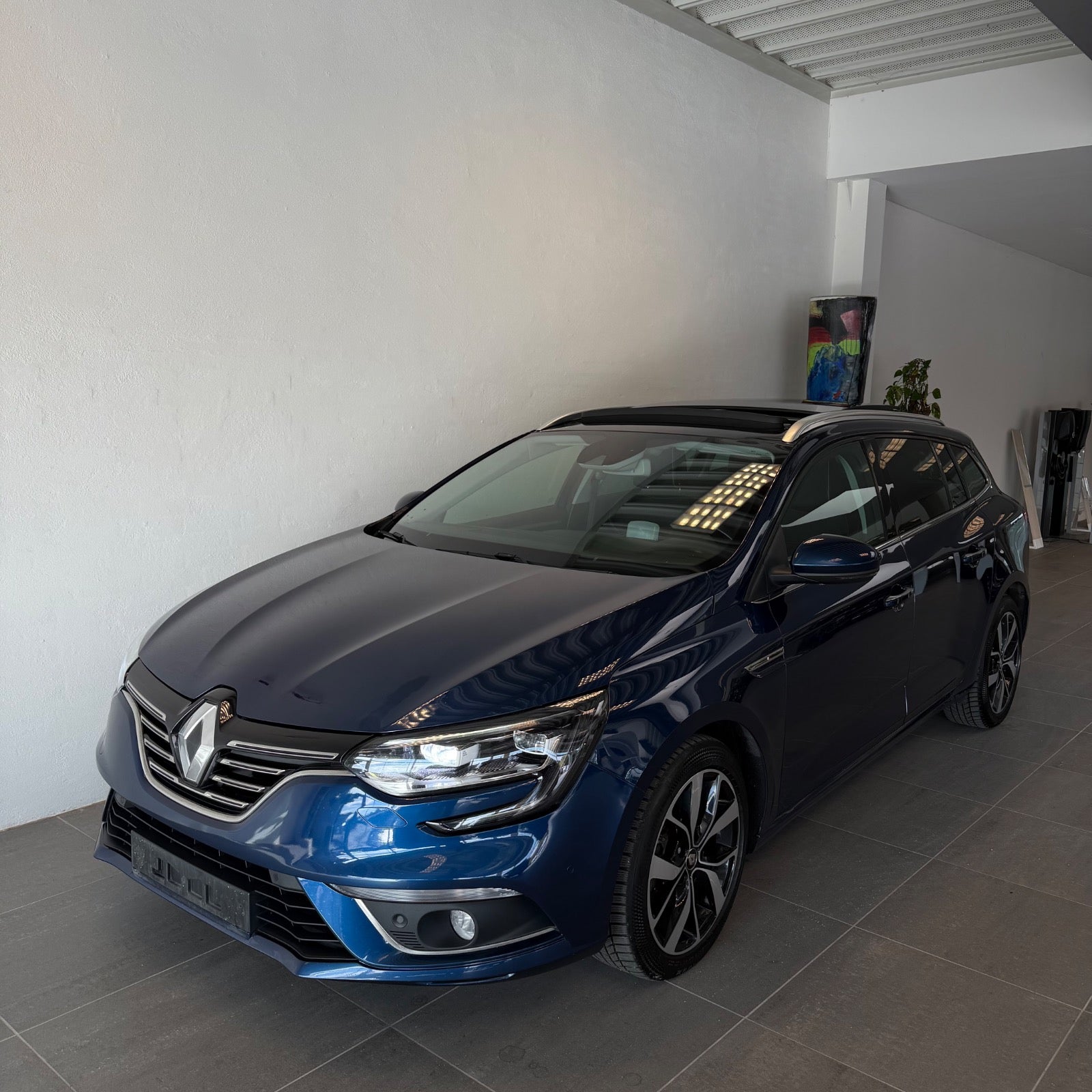 Renault Megane IV dCi 110 Bose Edition Sport Tourer EDC 2018