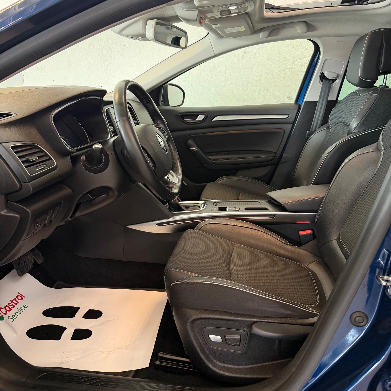 Renault Megane IV dCi 110 Bose Edition Sport Tourer EDC 2018