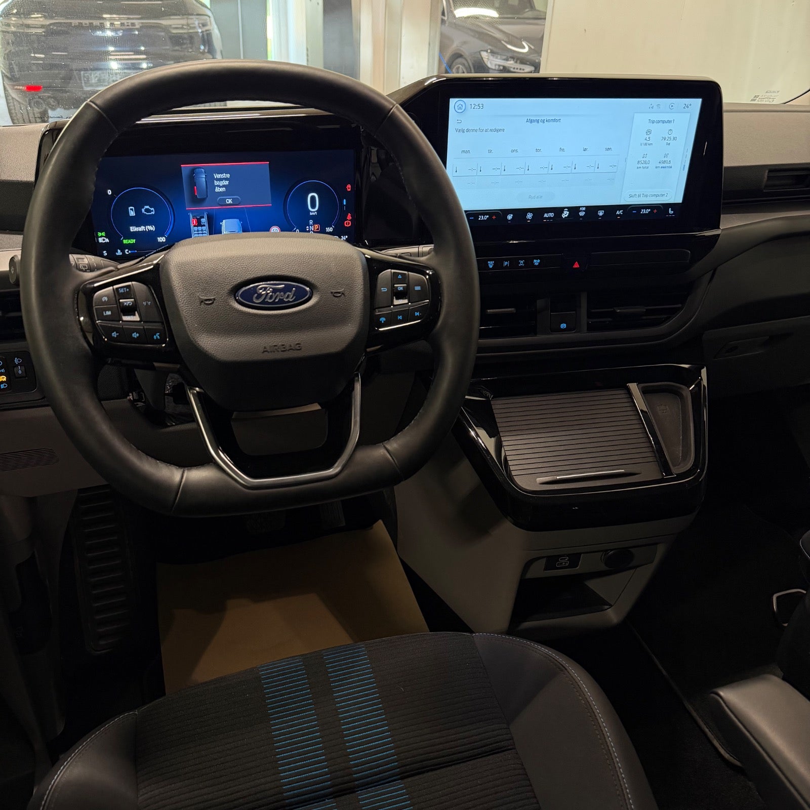 Ford Tourneo Custom 340 L1 PHEV Titanium X CVT 2025