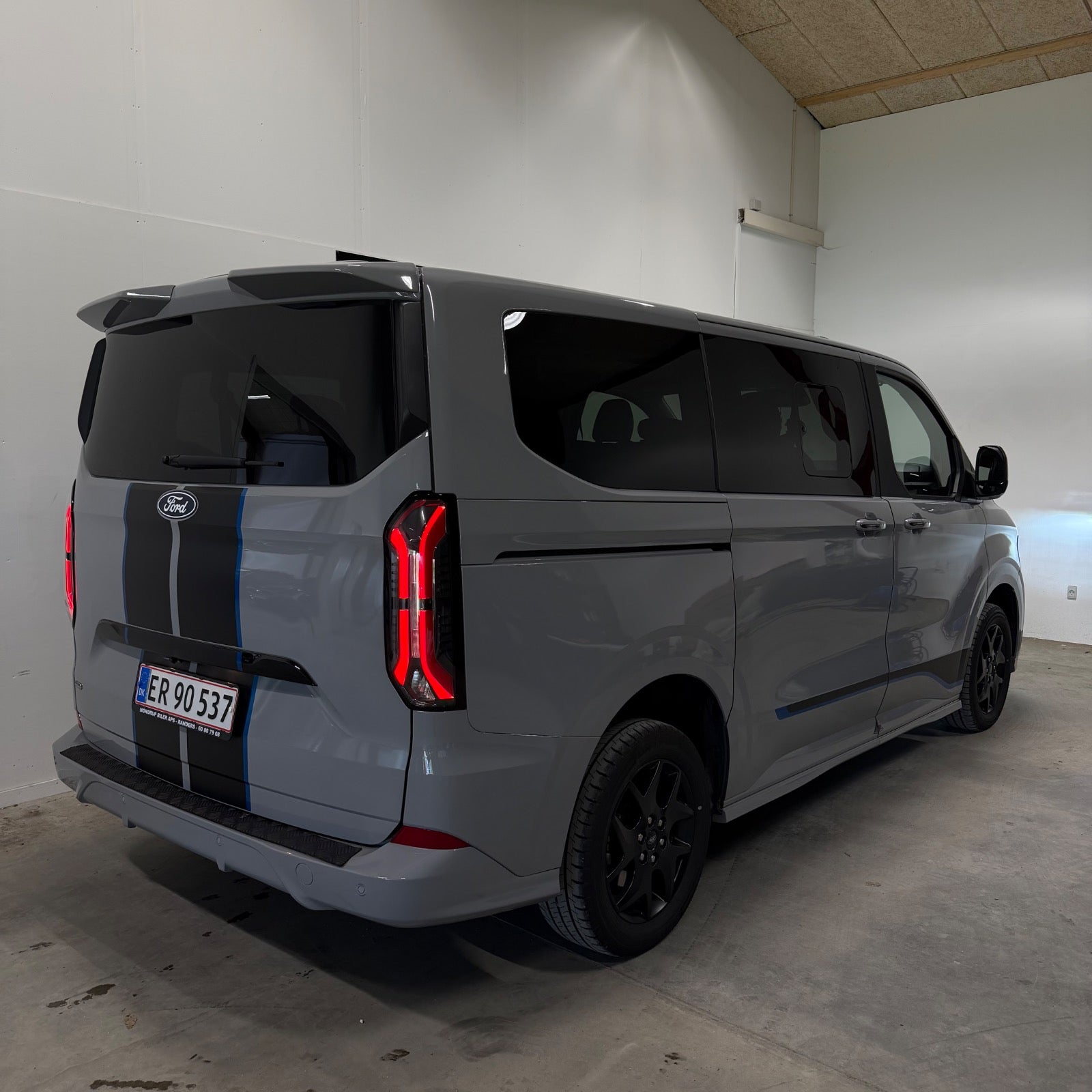 Ford Tourneo Custom 340 L1 PHEV Titanium X CVT 2025