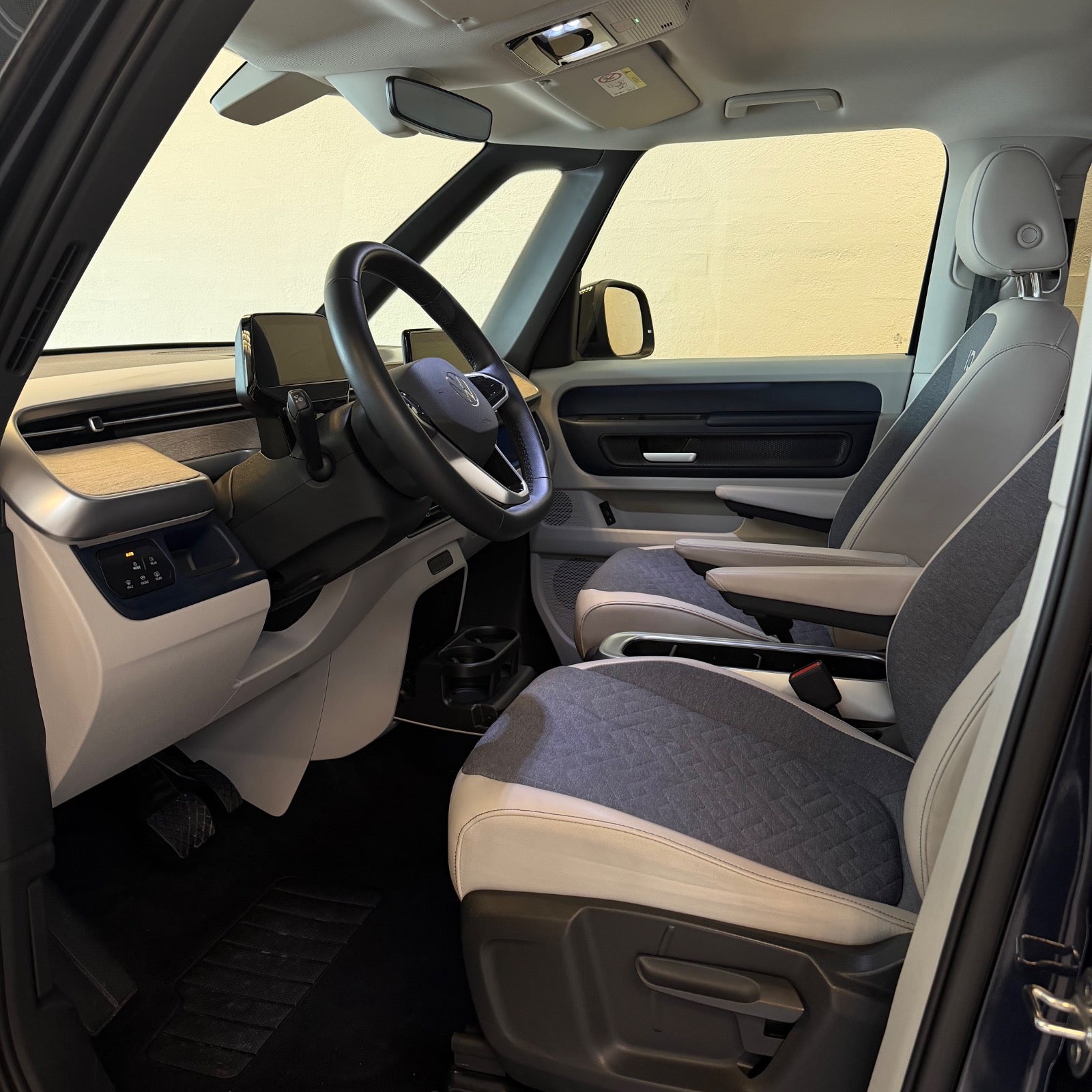 VW ID. Buzz Pro SWB 2024