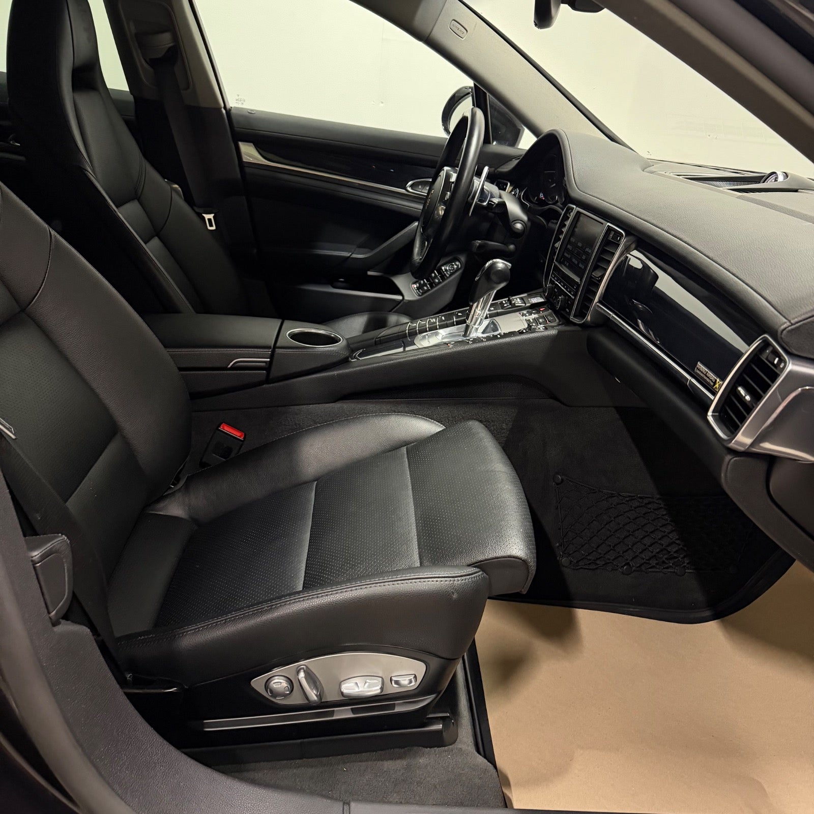 Porsche Panamera D Tiptr. 2016