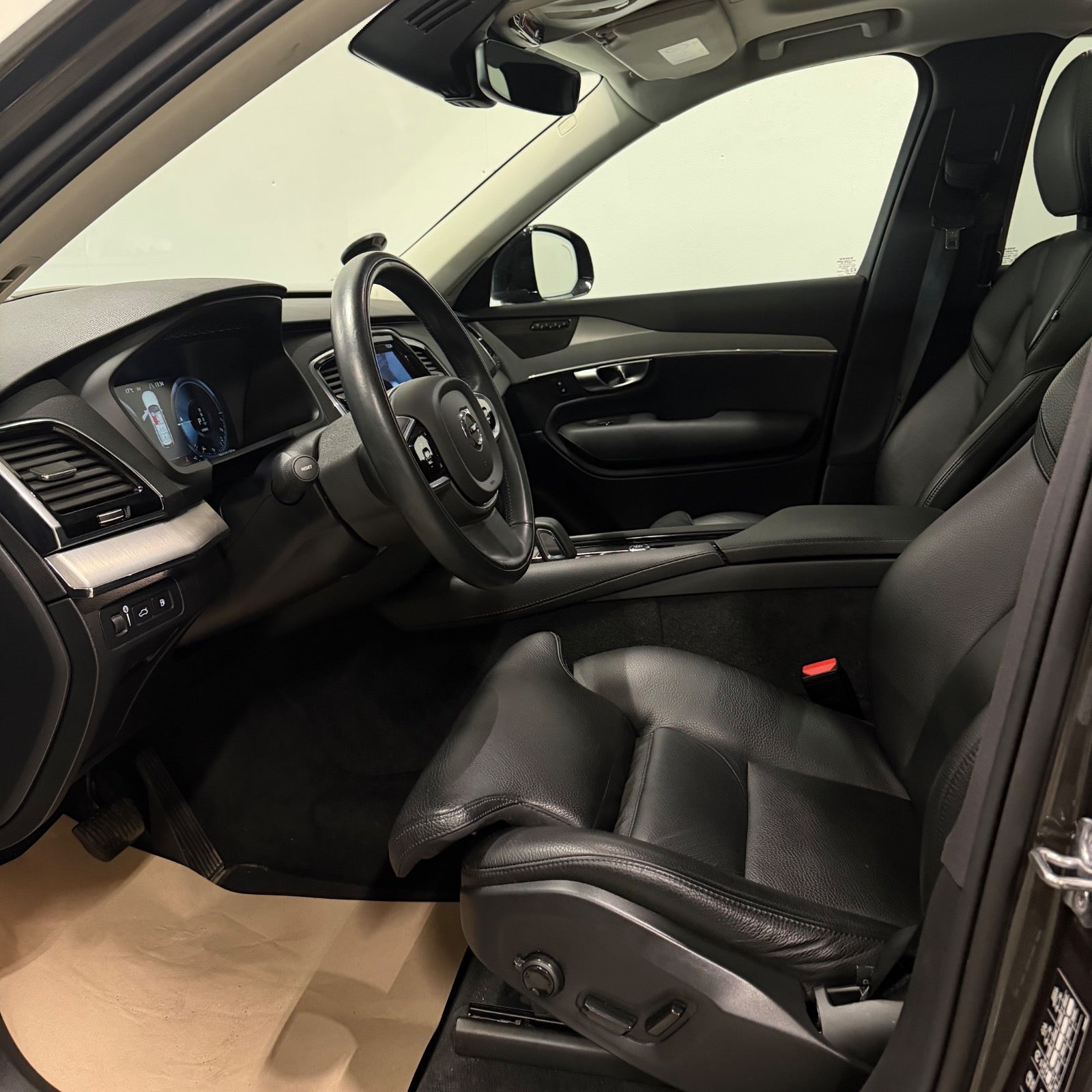 Volvo XC90 T8 ReCharge R-Design aut. AWD 7prs 2021