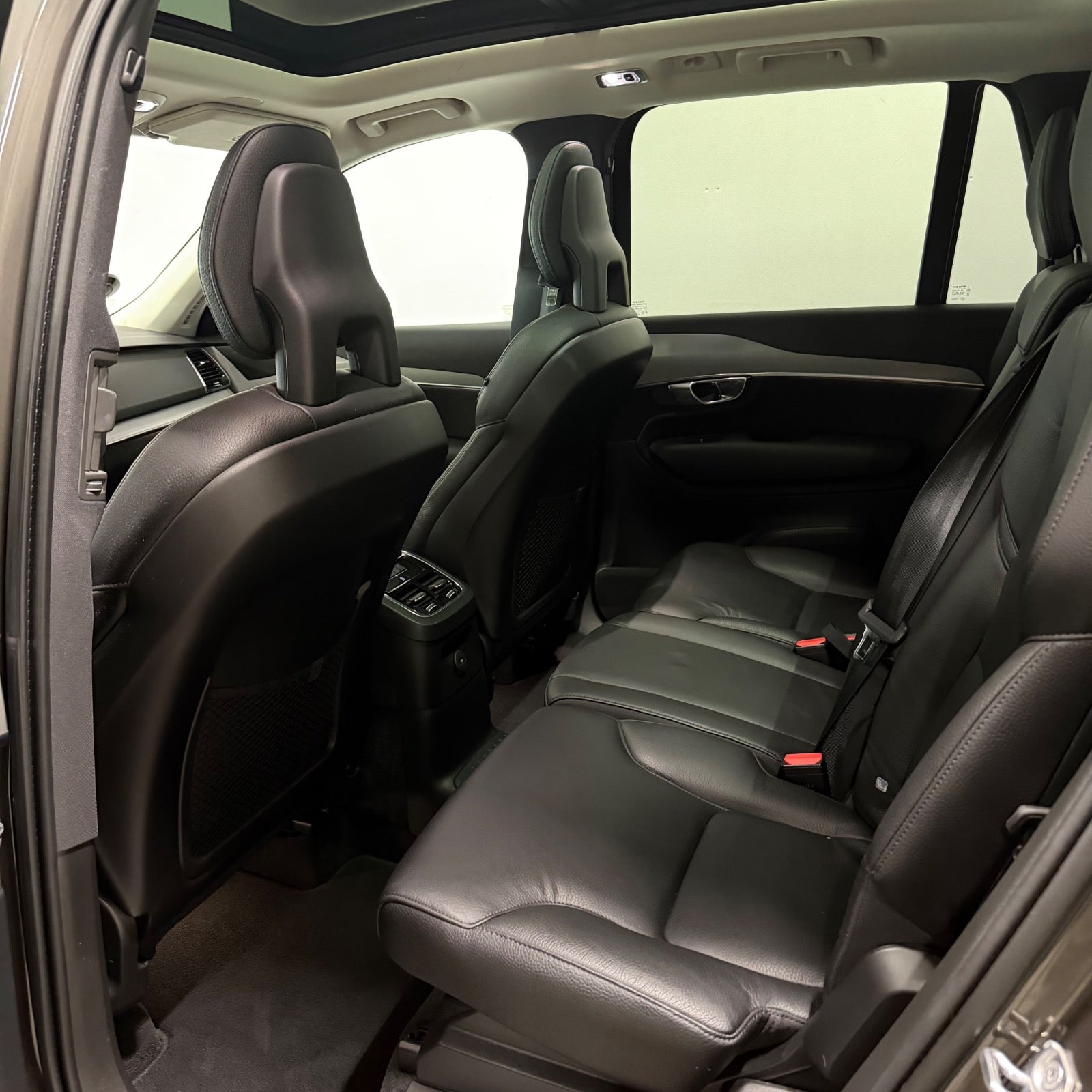 Volvo XC90 T8 ReCharge R-Design aut. AWD 7prs 2021