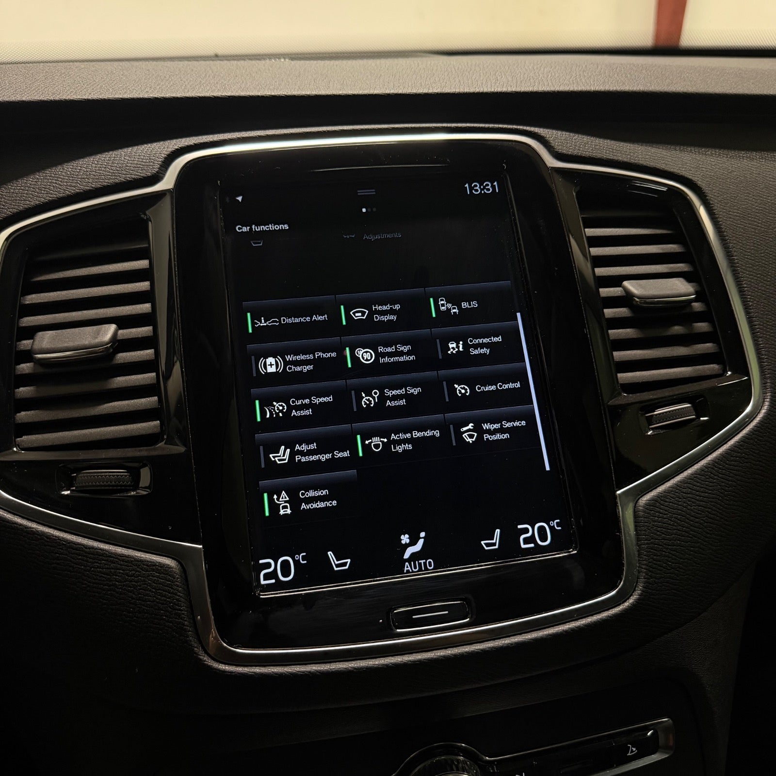 Volvo XC90 T8 ReCharge R-Design aut. AWD 7prs 2021