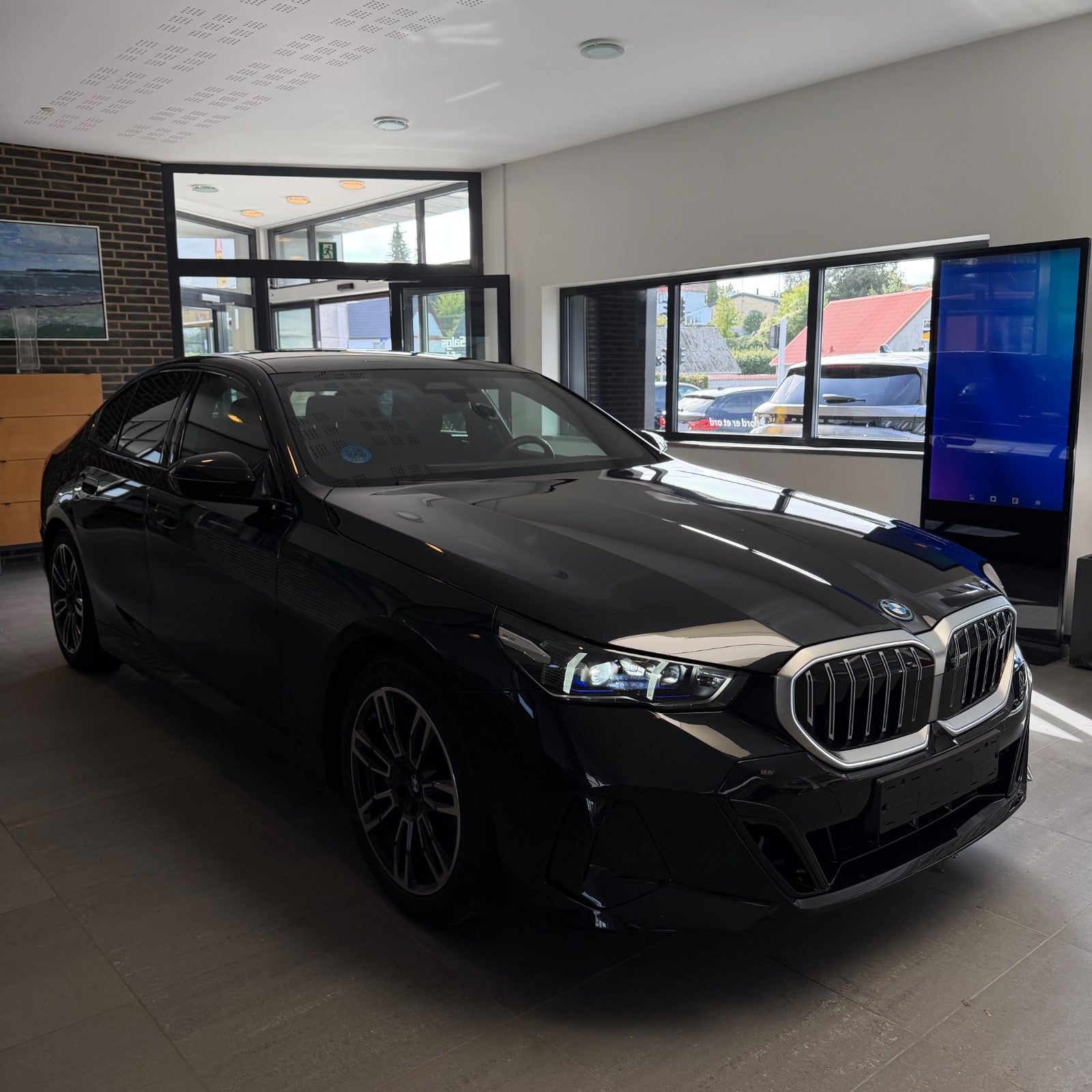 BMW i5 eDrive40 M-Sport 2025