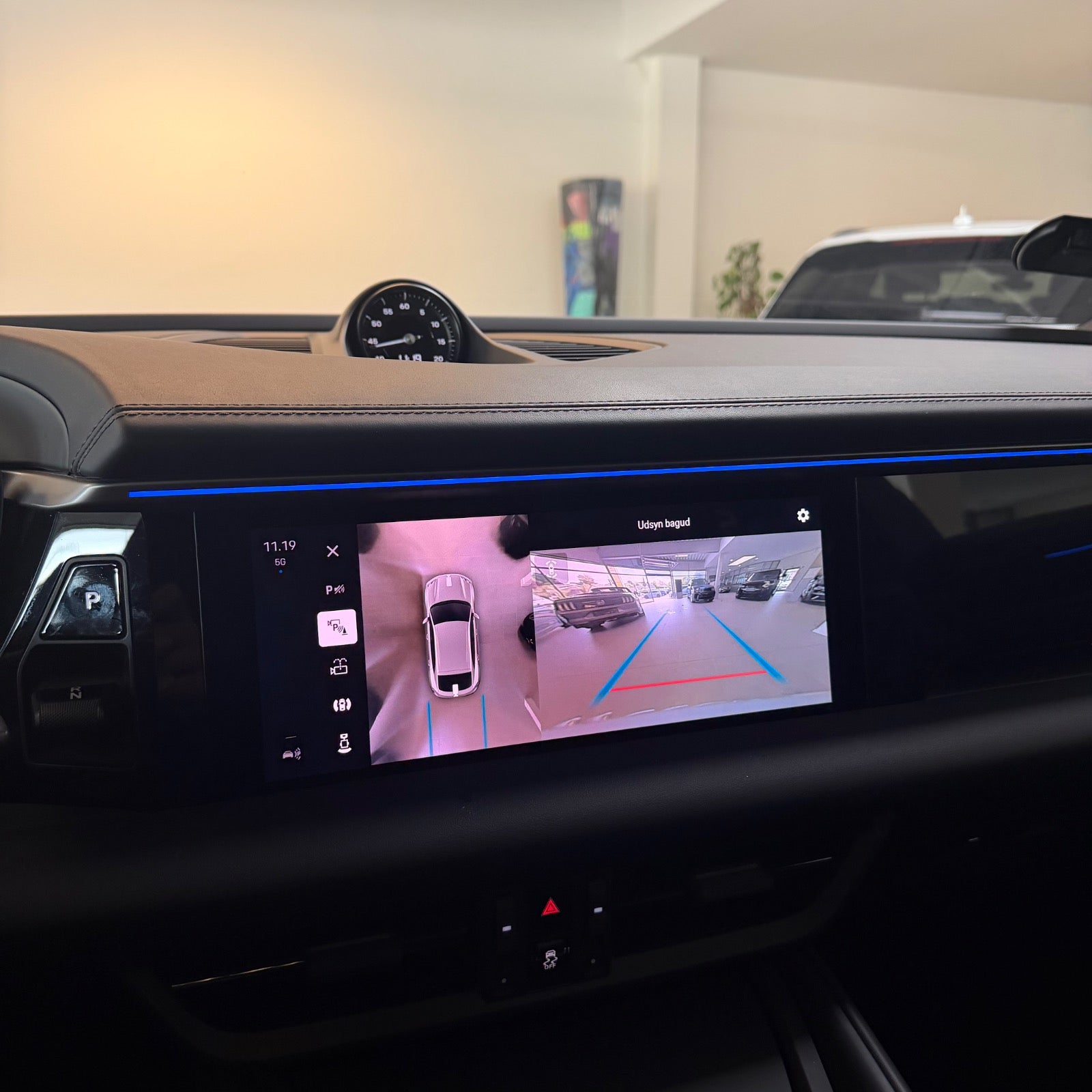 Porsche Macan 4 2025
